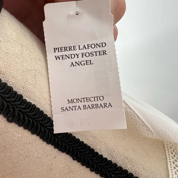 ☀️NWT☀️ G/F white blouse - Picture 4 of 7